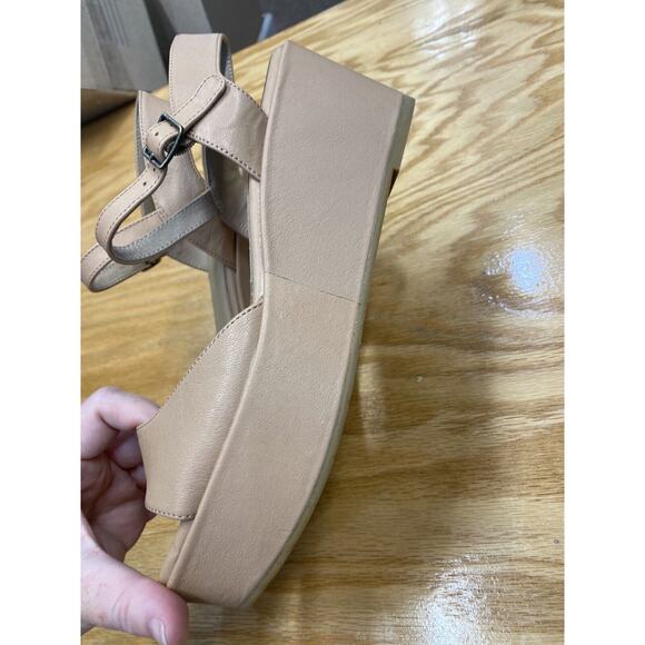Eileen Fisher Platform Sandals Womens 9 Beige Leather Ankle Strap Square Toe B50